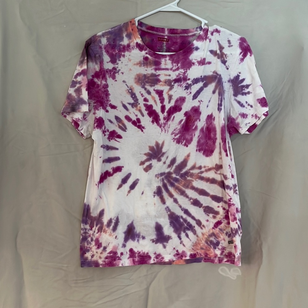 Soft tie dye shirt